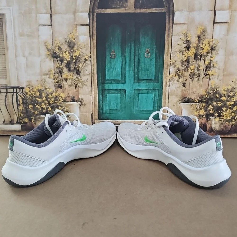 Nike Legend‎ Essential 3 NN Phantom Sail Green Sneakers DM1120-006 Men's Size 12